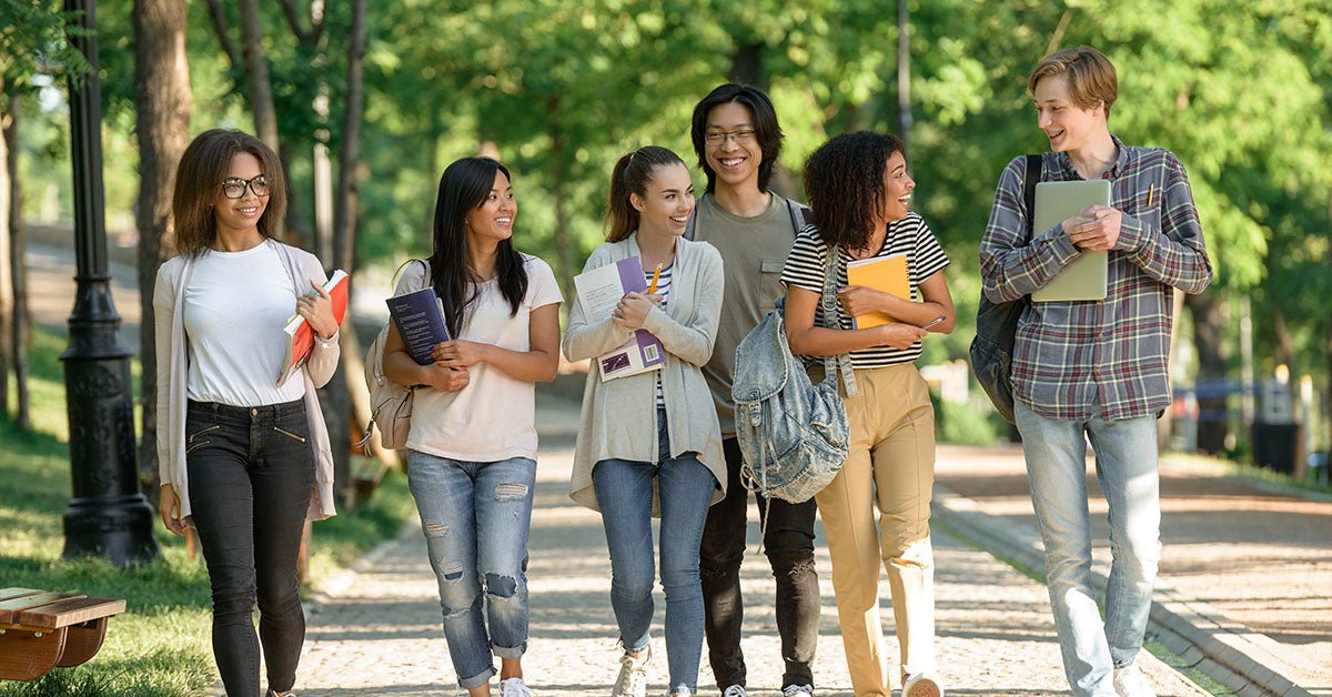 Best iPhone for Students in Canada 2026: Performance on a Budget - Techachi