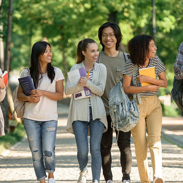 Best iPhone for Students in Canada 2026: Performance on a Budget - Techachi